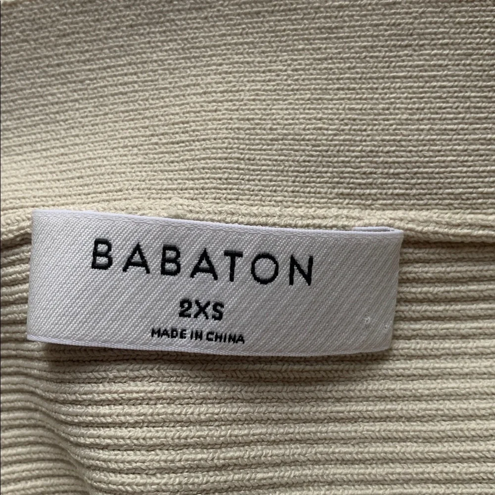 Babaton / Aritzia sculpt Knit Cream Fitted Crop Top nwot. - Picture 3 of 4